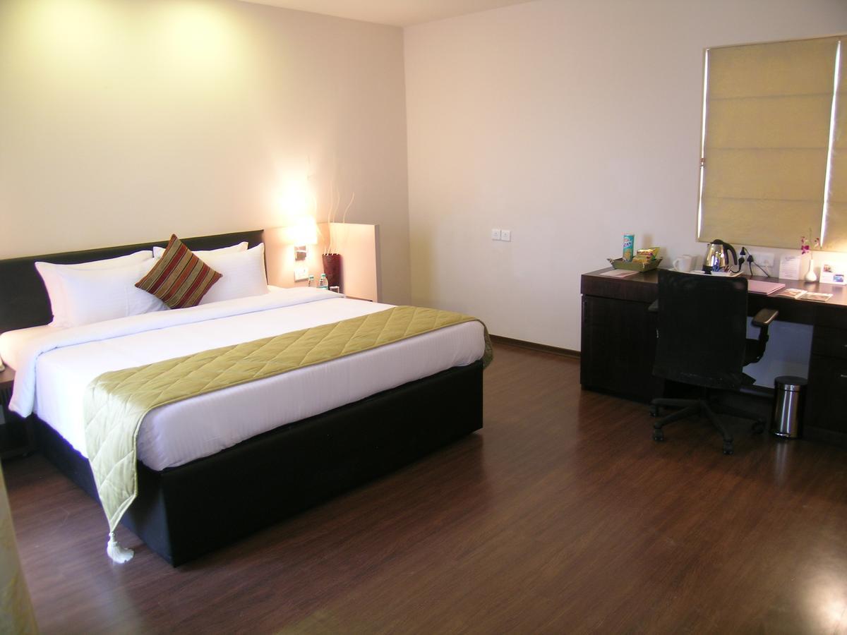 Royal Orchid Suites Whitefield Μπανγκαλόρ Εξωτερικό φωτογραφία